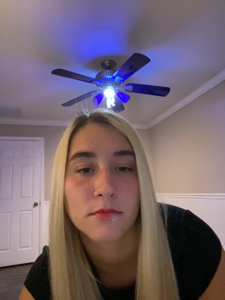 Kaylayoung12